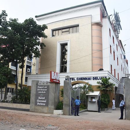 Ulo Chennai Deluxe Hotel Exterior foto